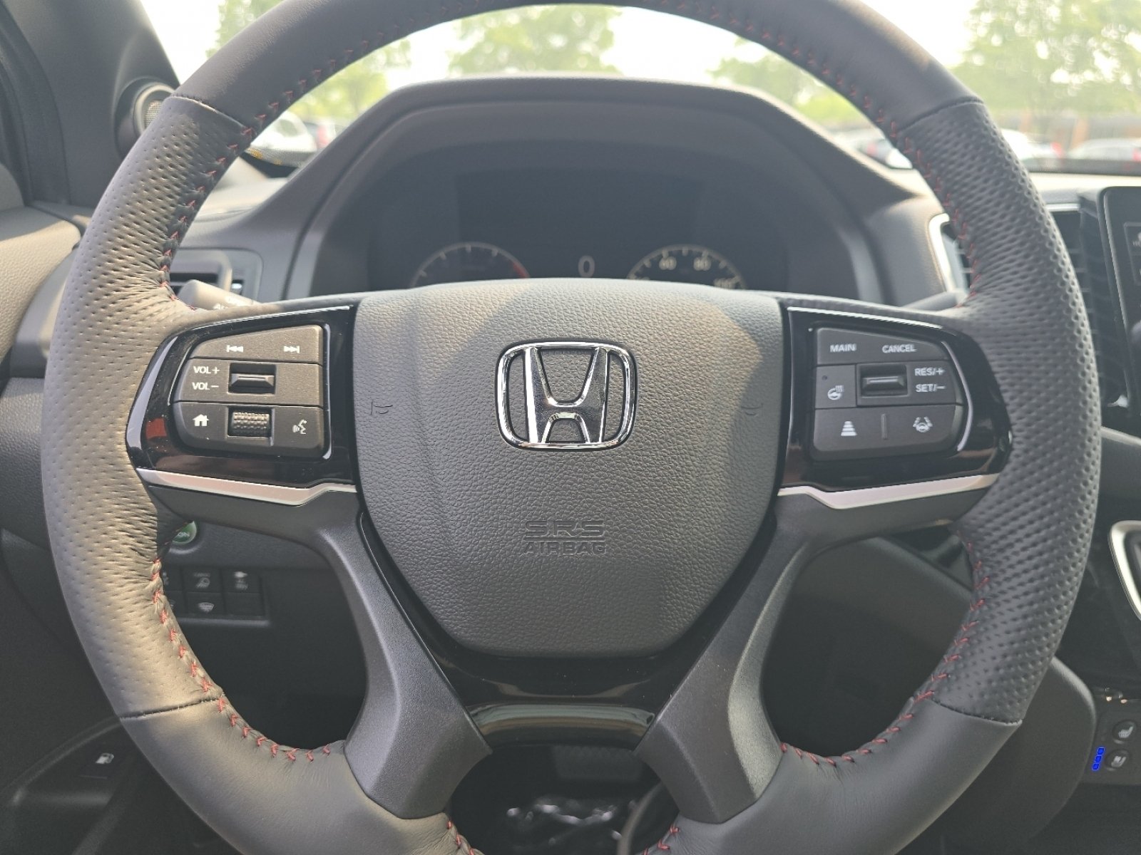 New 2026 Platinum White Pearl Honda Black Edition image 26