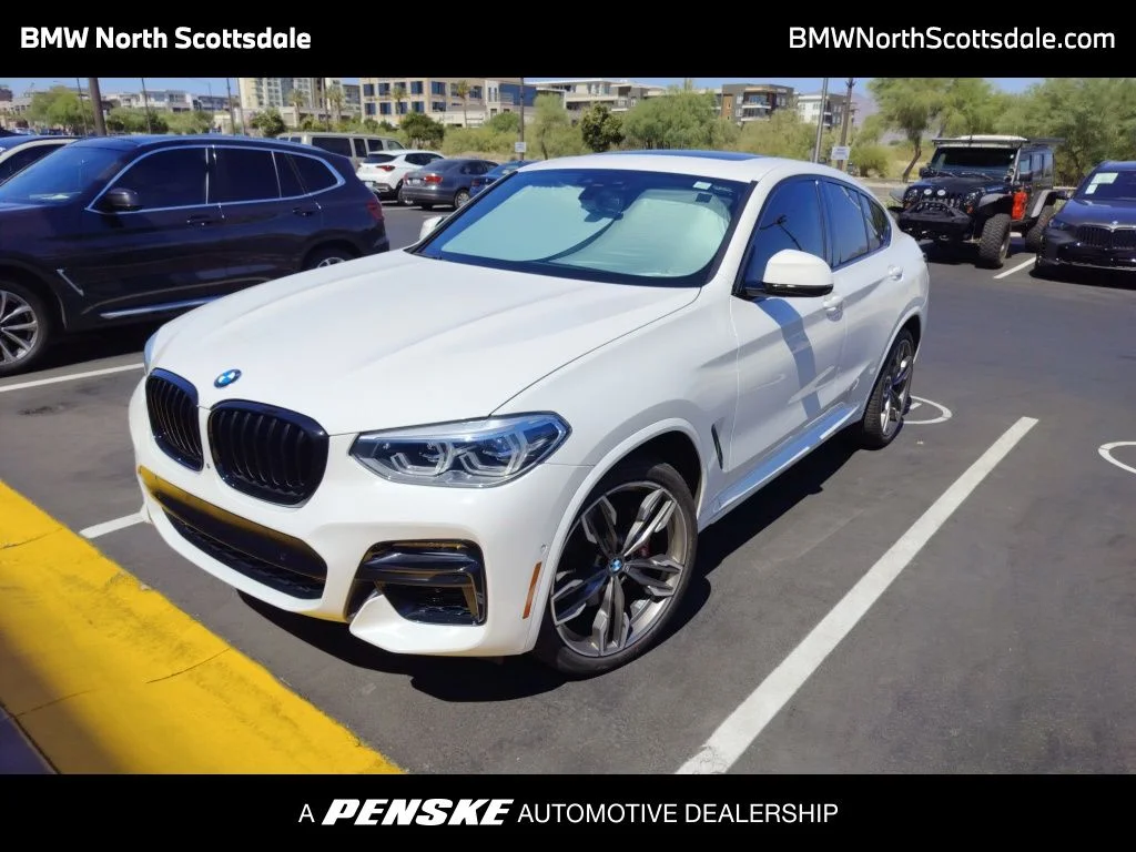 2021 BMW X4 M40i's photo