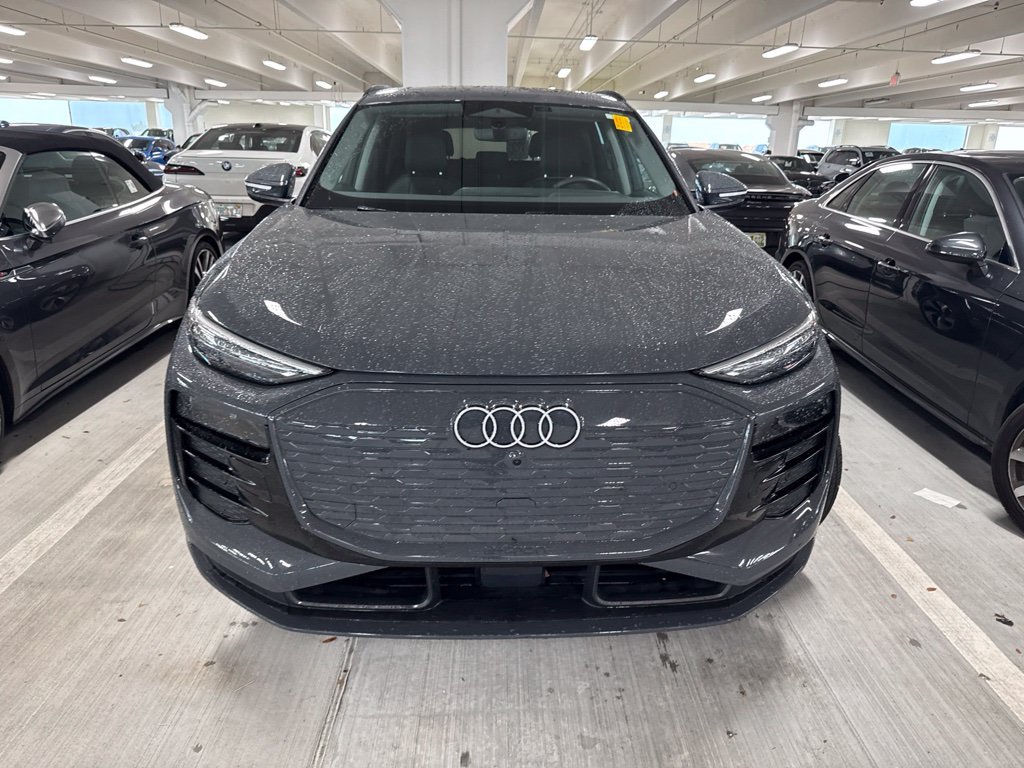 Used 2025 Gray Audi Premium Plus image 2