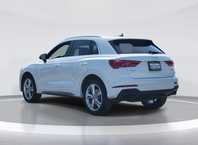 Used 2020 Glacier White Audi Premium Plus S line image 3