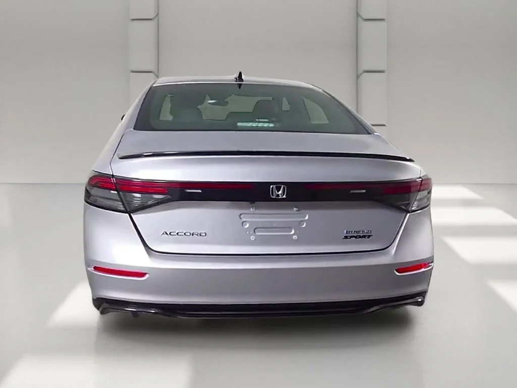 Used 2025 Solar Silver Metallic Honda Sport-L image 44