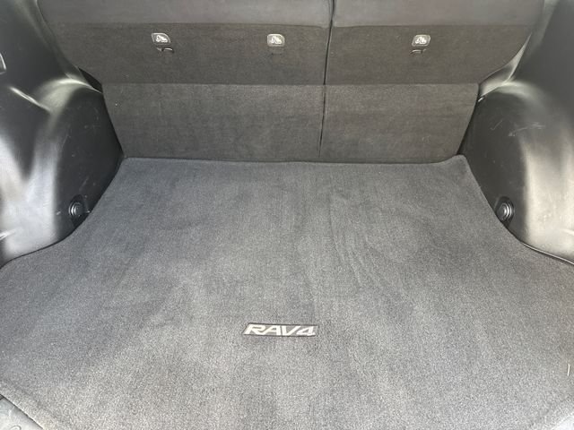 Used 2017 Gray Toyota XLE image 10