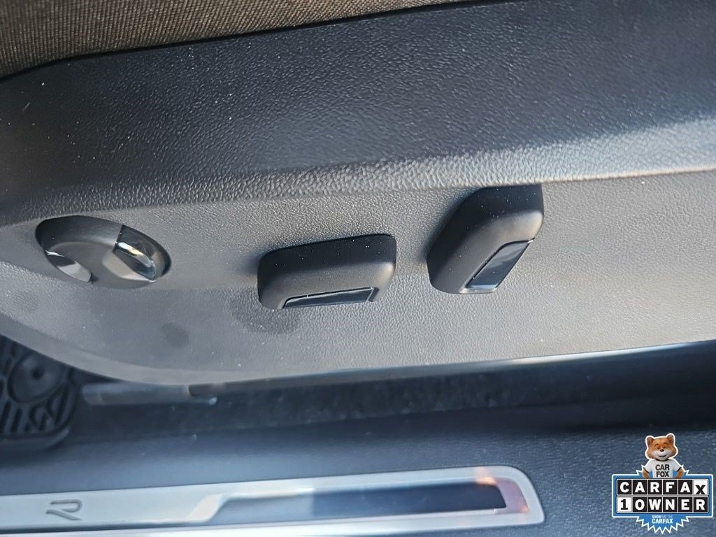 Used 2023 Platinum Gray Metallic Volkswagen SE R-Line Black image 16