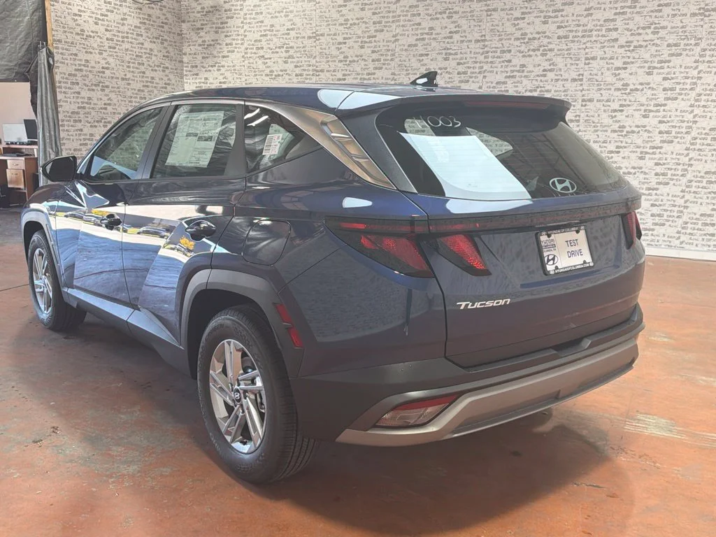 New 2026 Atlantis Blue Hyundai SE image 5