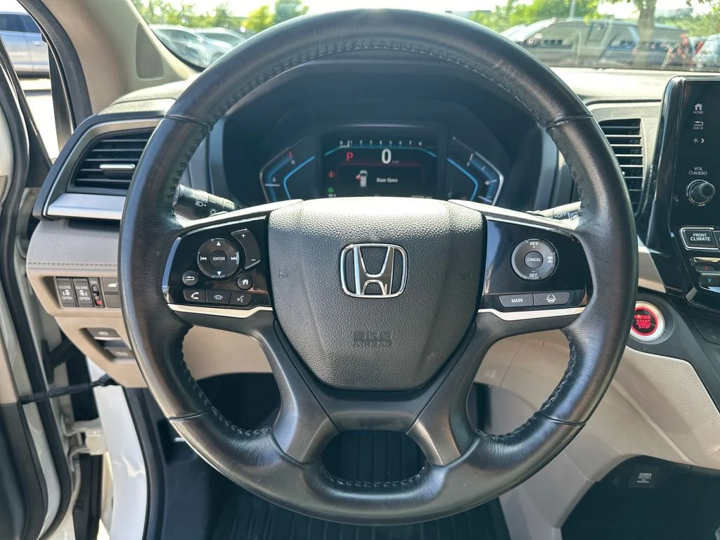 Used 2019  Honda EX-L image 24