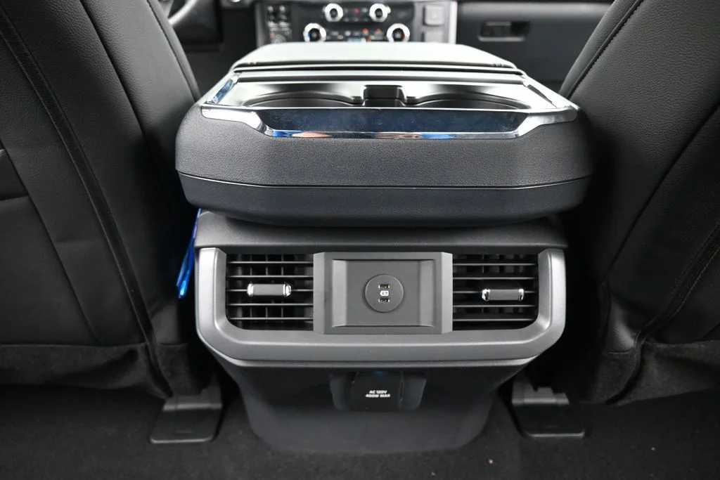 New 2026 Carbonized Gray Metallic Ford XLT image 19