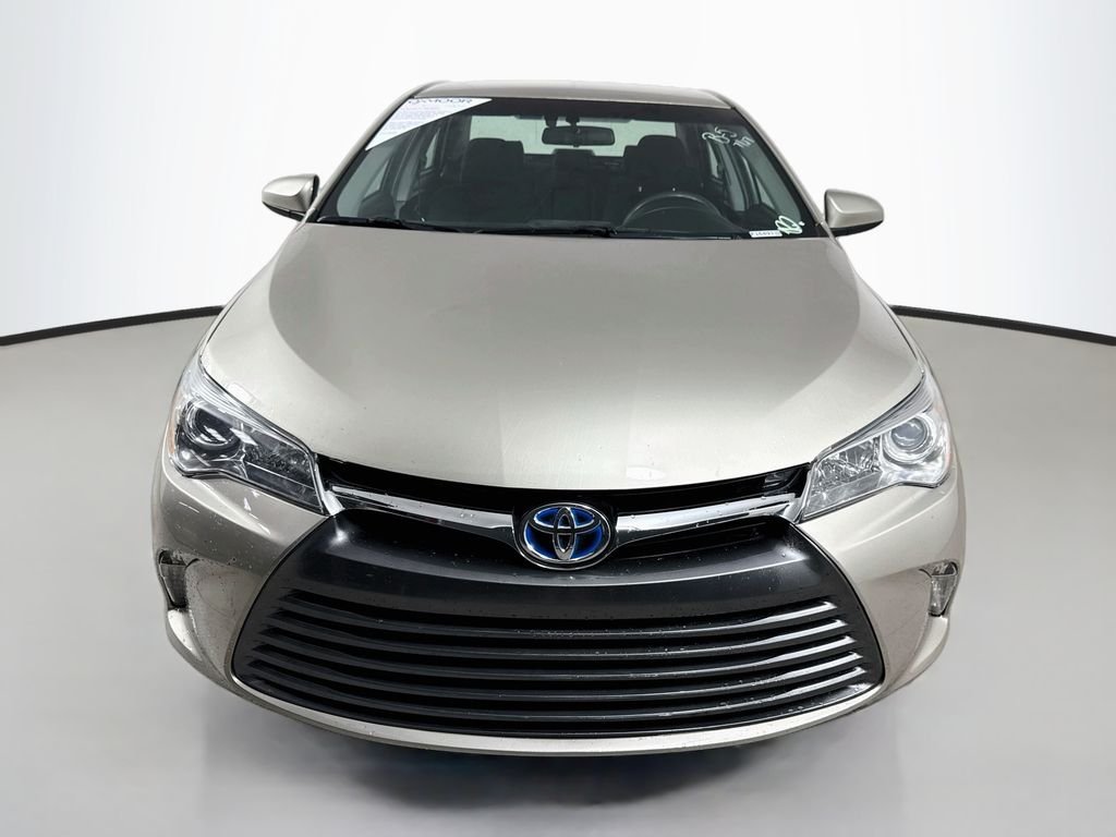 Used 2015 Creme Brulee Mica Toyota LE image 8