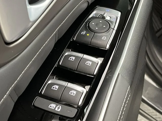 2026 Kia Sorento SX Prestige Hybrid - Photo 13
