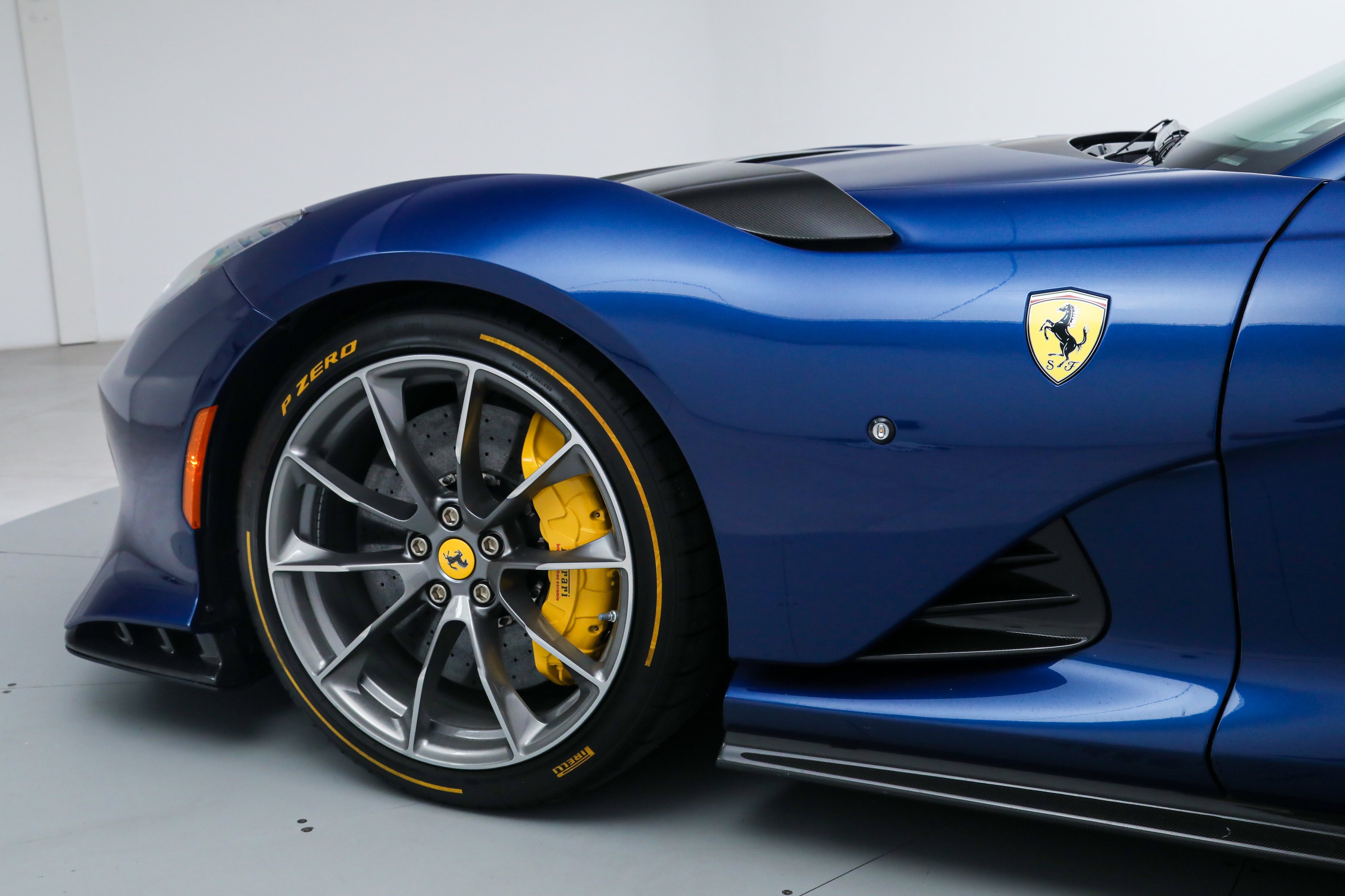 Used 2022 Blue Ferrari  image 19