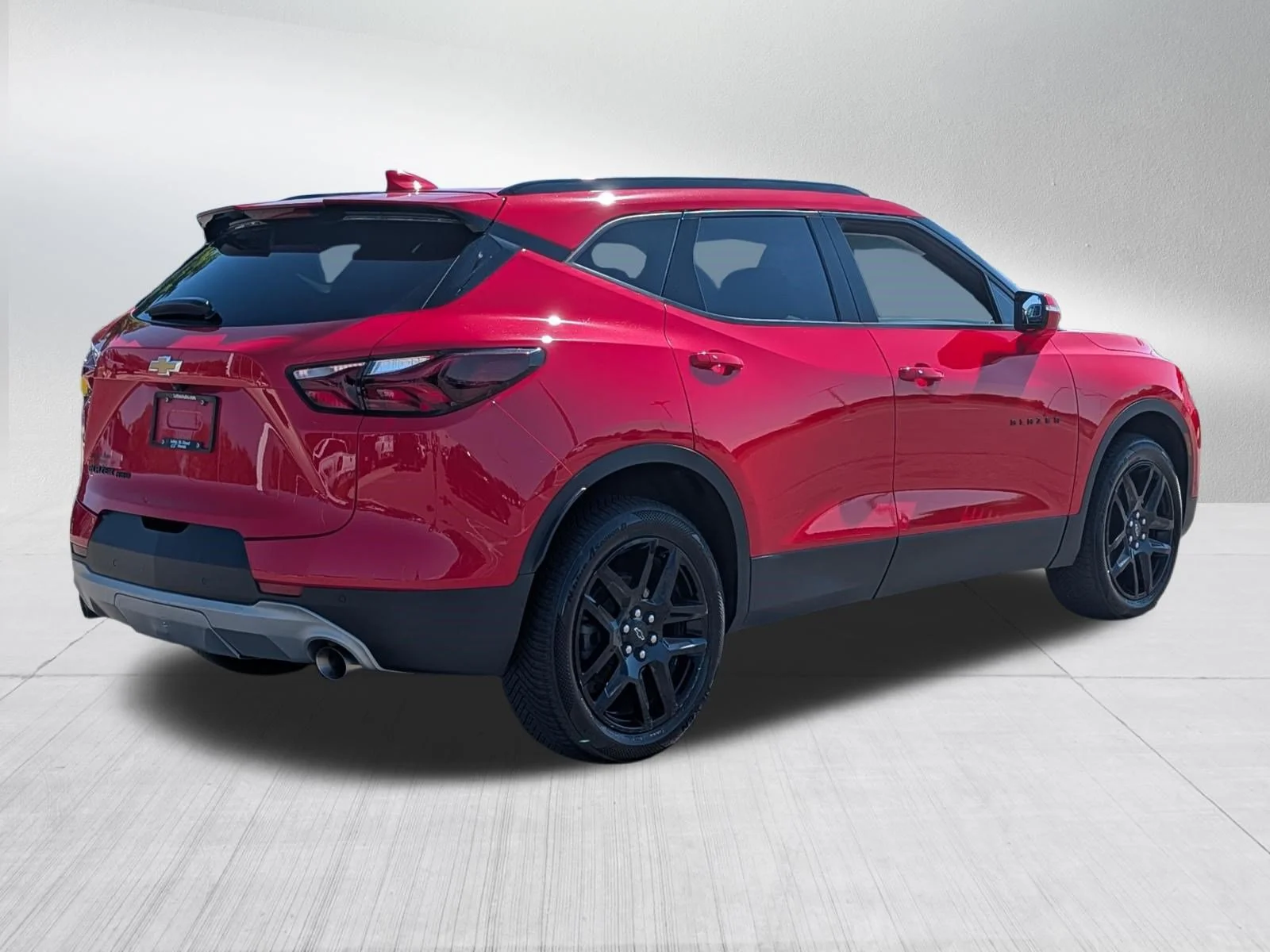 Used 2022 Red Hot Chevrolet LT image 7