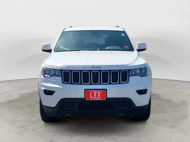 Used 2018 Bright White Jeep Laredo E image 8