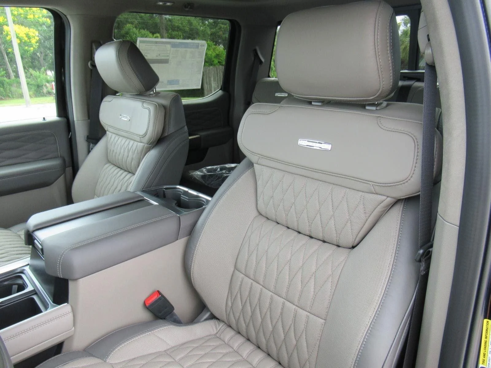 New 2026 Agate Black Metallic Ford F-350® Platinum® image 20