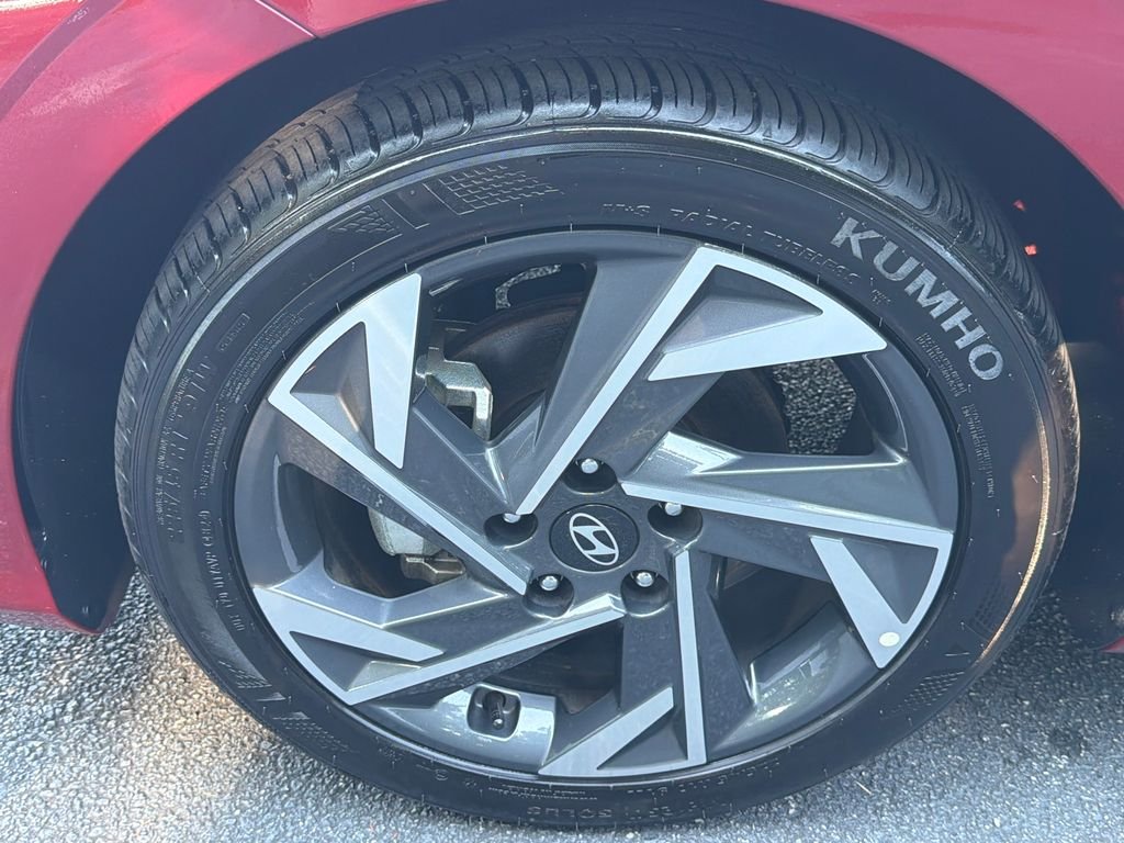 2025 Hyundai Elantra SEL - Photo 11