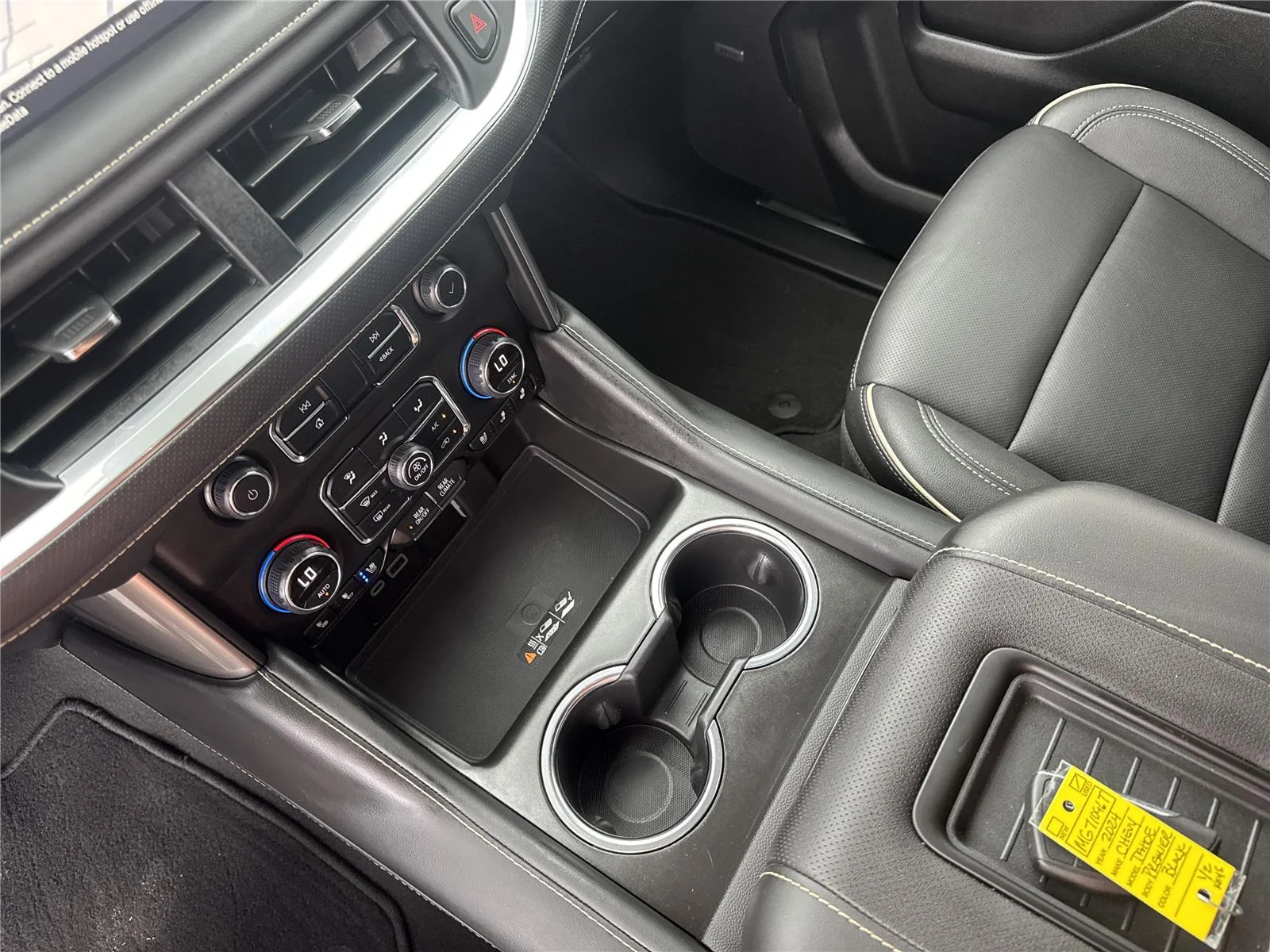Used 2024 Black Chevrolet Premier image 29