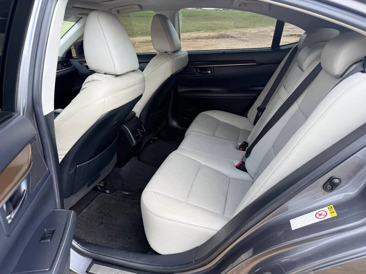 Used 2013 Charcoal Lexus Base 4dr Sedan image 14