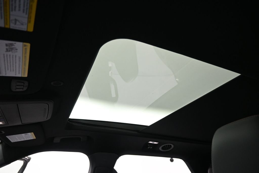 New 2026 Agate Black Metallic Ford ST image 17