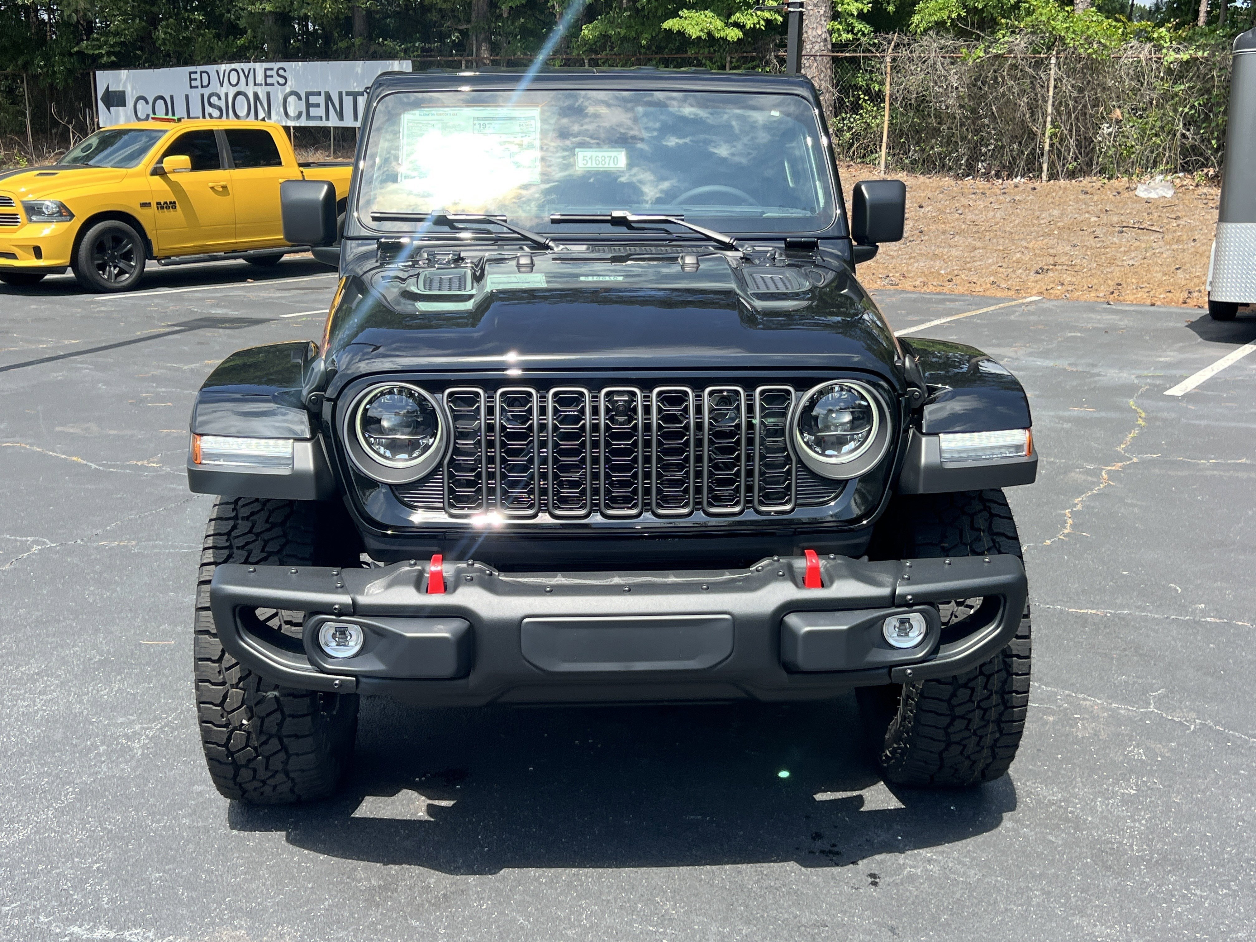 New 2026 Black Clearcoat Jeep Rubicon X image 2