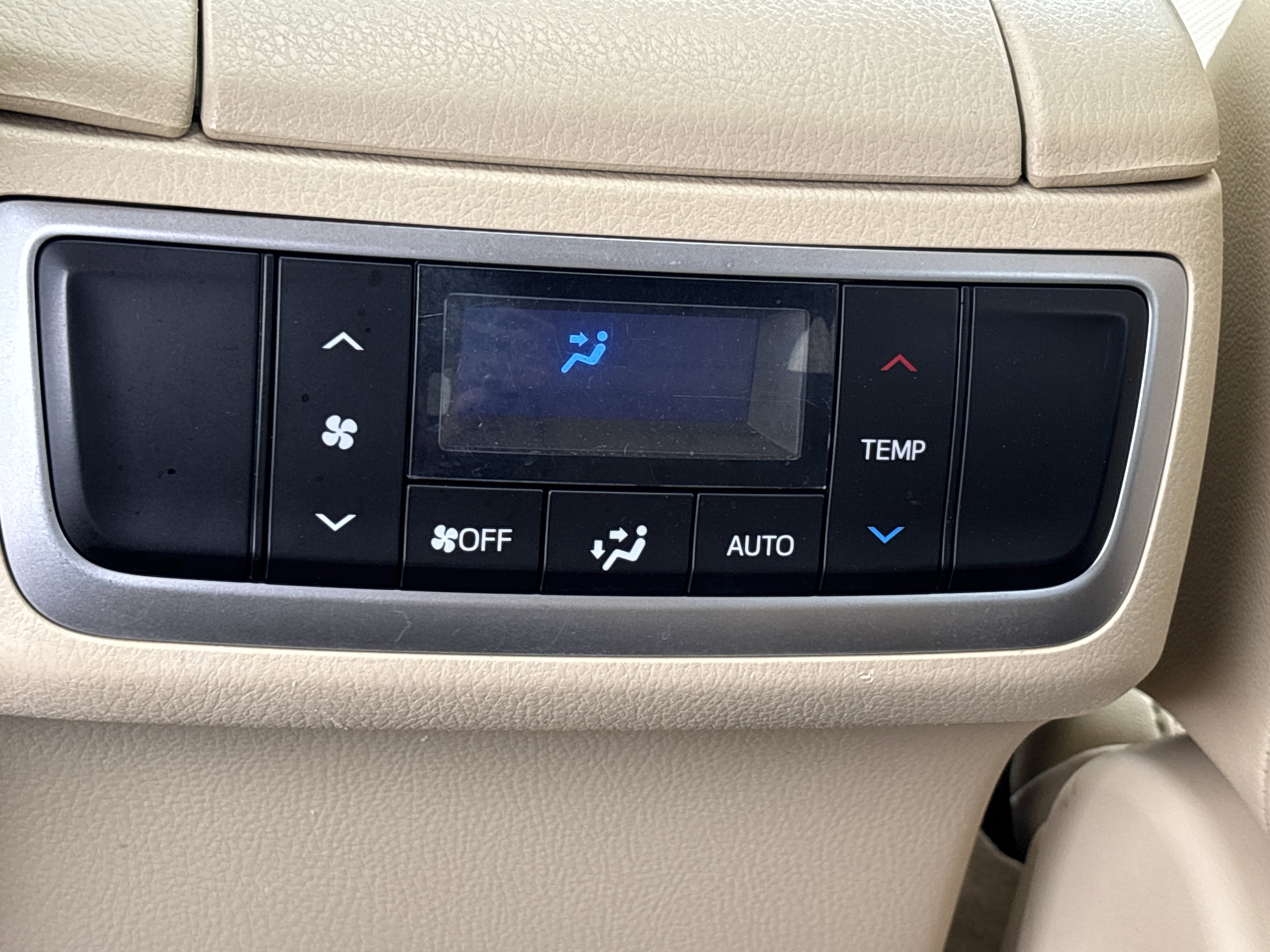 Used 2018 Midnight Black Metallic Toyota Limited AWD image 19