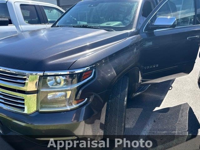 Used 2017 Tungsten Metallic Chevrolet Premier image 3