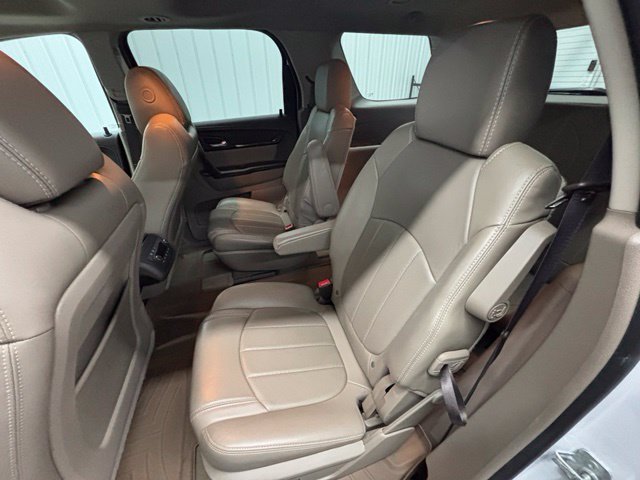 Used 2016 WHITE FROST TRICOAT GMC Denali image 14