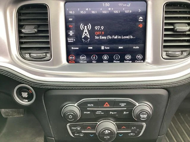 Used 2020 Granite Dodge SXT image 12