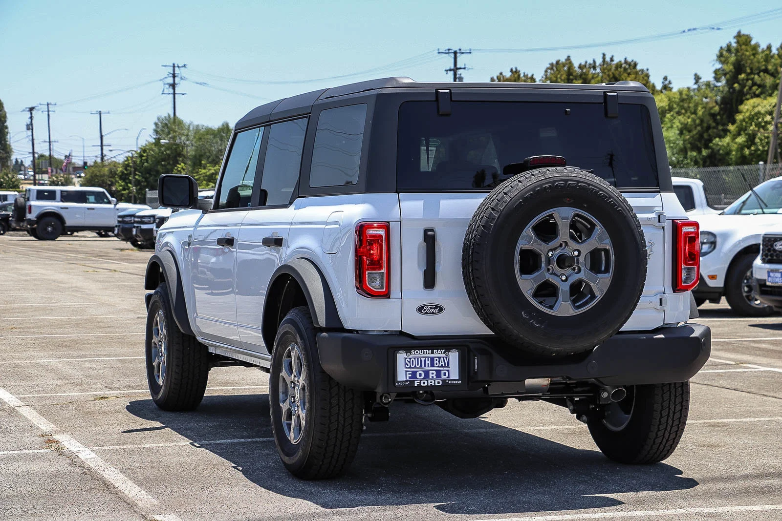 New 2026 Oxford White Ford Big Bend image 8
