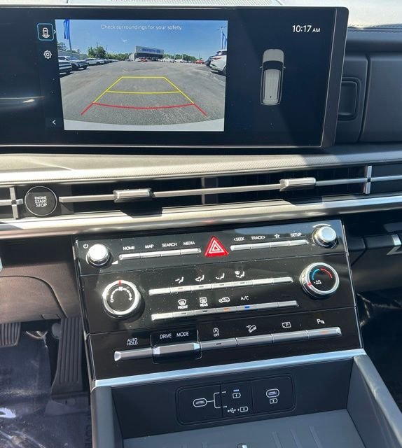 New 2026 White Hyundai SE FWD image 16