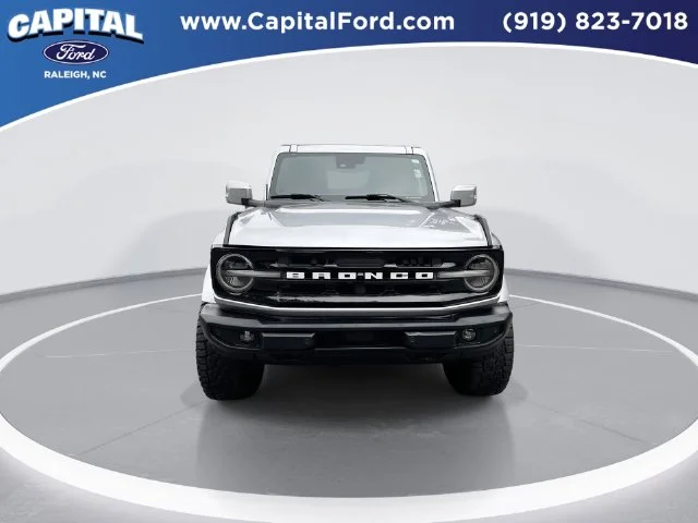 Used 2023 Silver Ford Outer Banks image 3