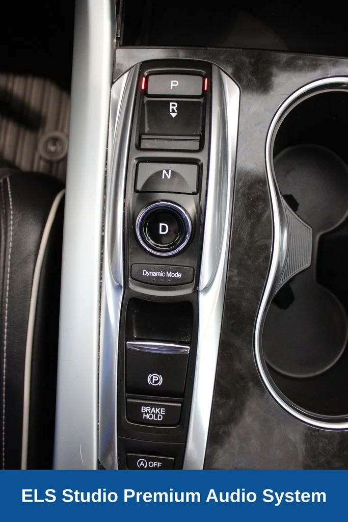 Used 2020  Acura 3.5L Technology Pkg image 17