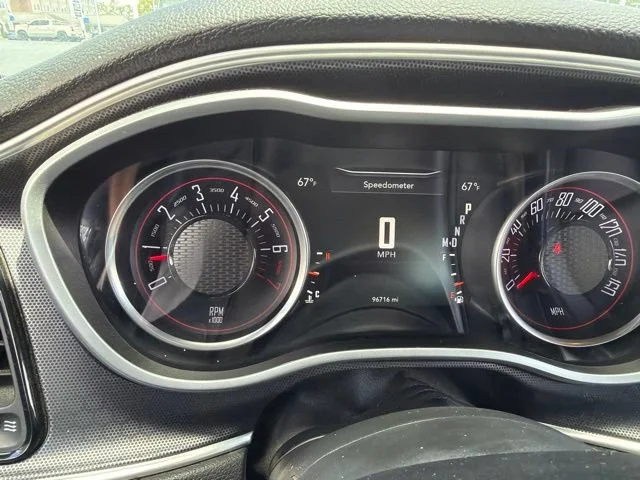 Used 2016 White Dodge SXT Plus image 4