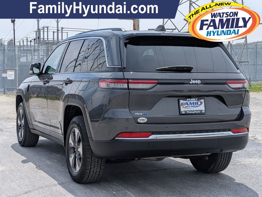 Used 2024 Gray Jeep 4xe image 5