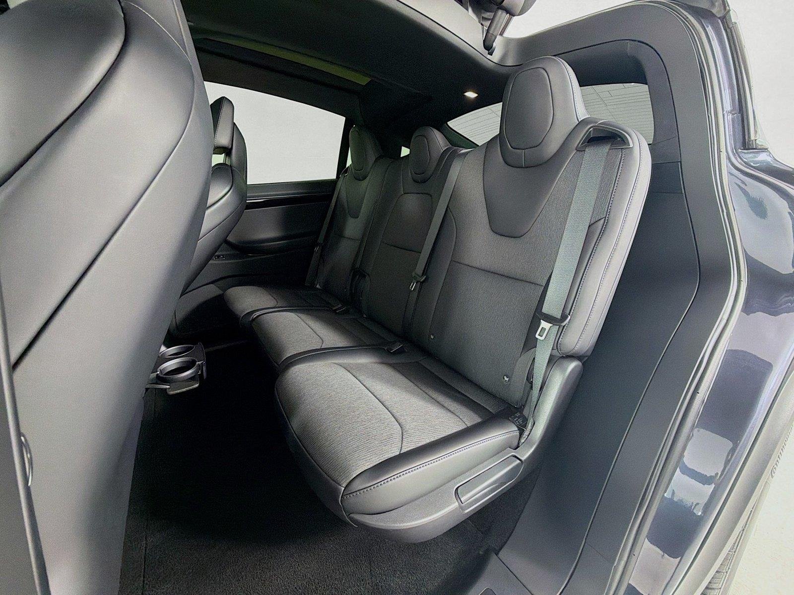 Used 2018  Tesla 100D image 19