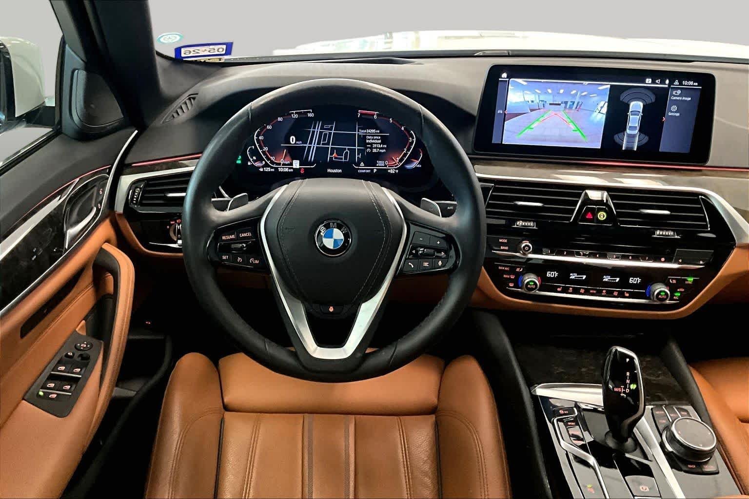 Used 2023 Alpine White BMW 530i image 15