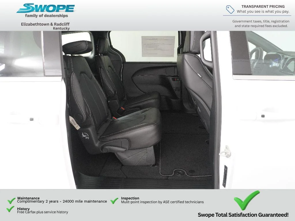 New 2026 Bright White Clear-Coat Exterior Paint Chrysler LX image 10