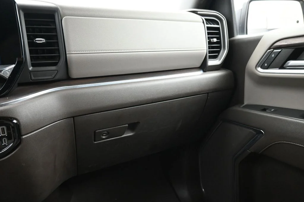 2024 GMC Sierra 1500 SLT - Photo 15