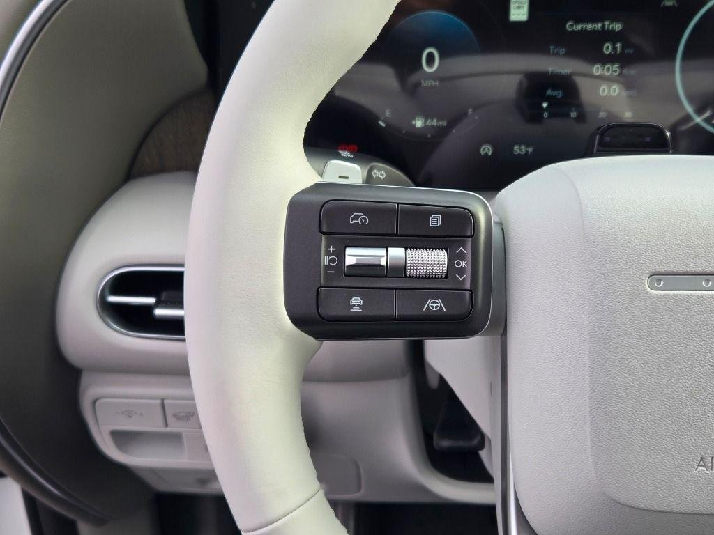 New 2026 White Hyundai SEL AWD image 34