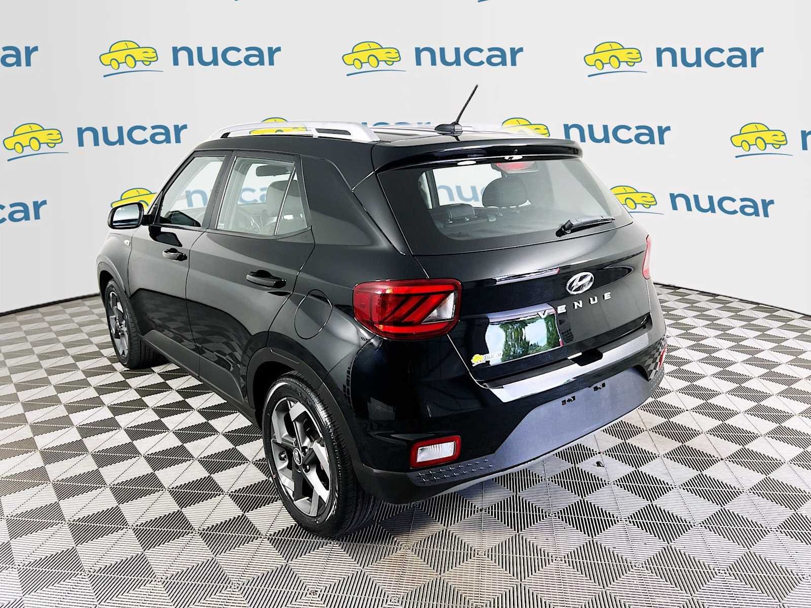 Certified Used 2023 Onyx Black Hyundai SEL image 5