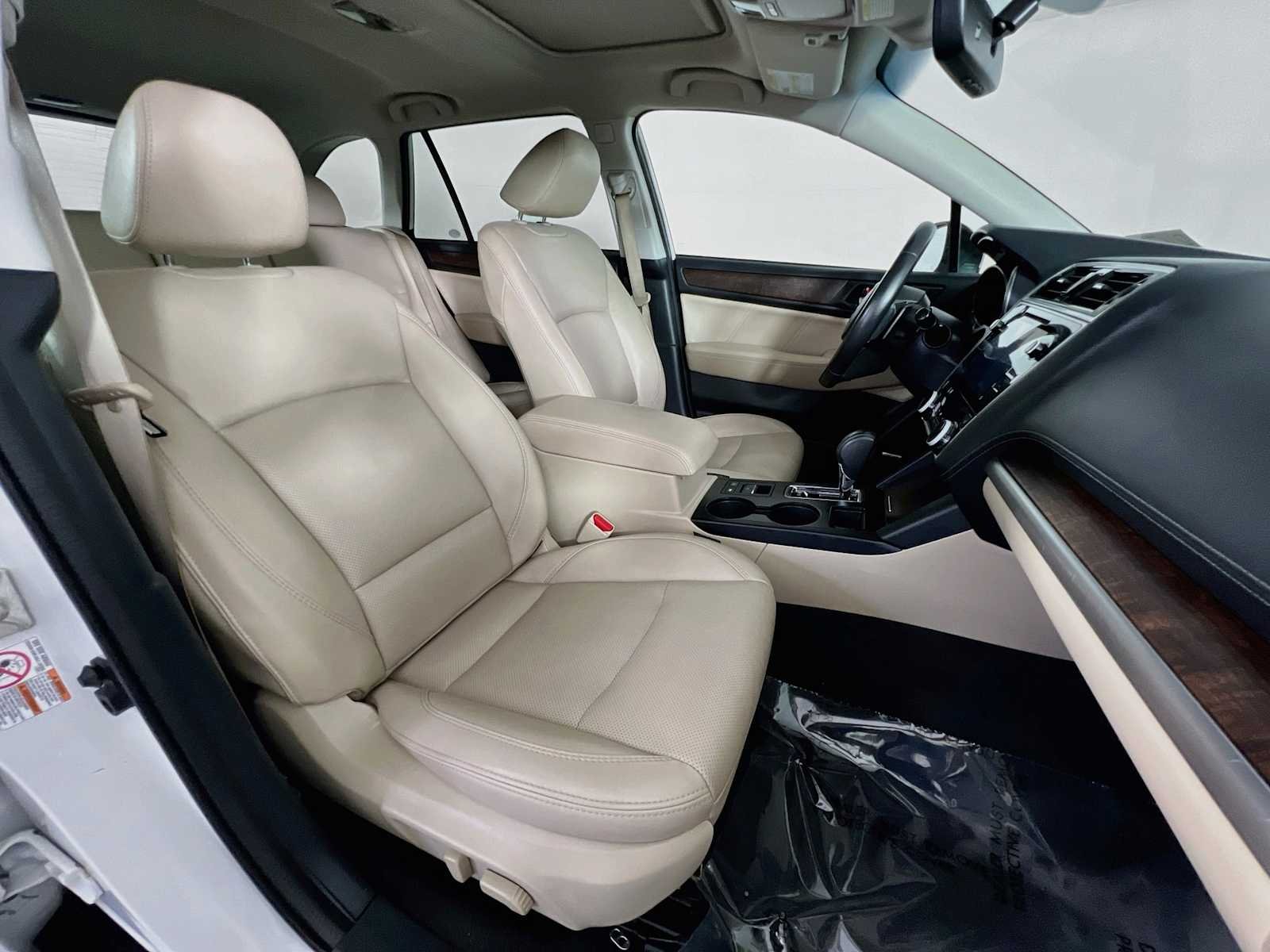 Used 2019 Crystal White Pearl Subaru Limited image 30