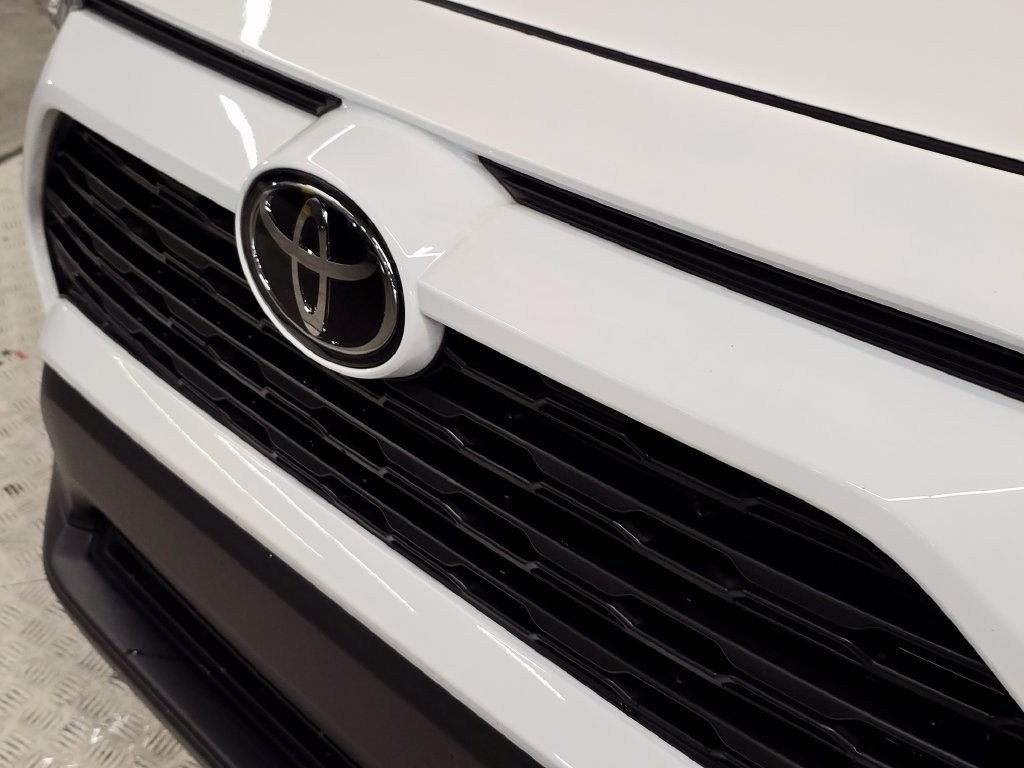 Certified Used 2025 White Toyota LE image 12