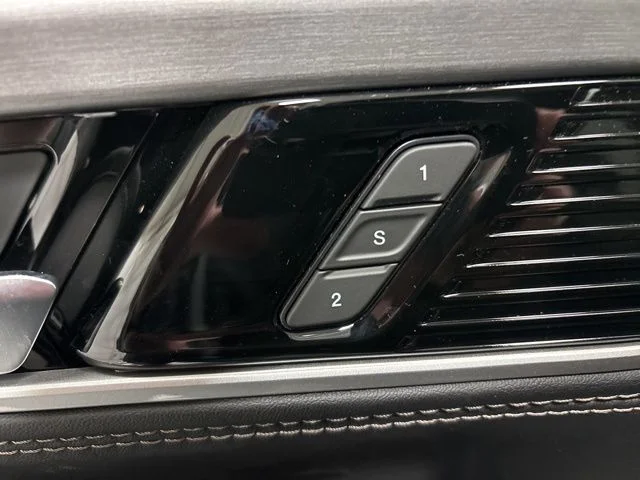New 2026 High Gloss Black Exterior Paint Jeep Limited Altitude image 12