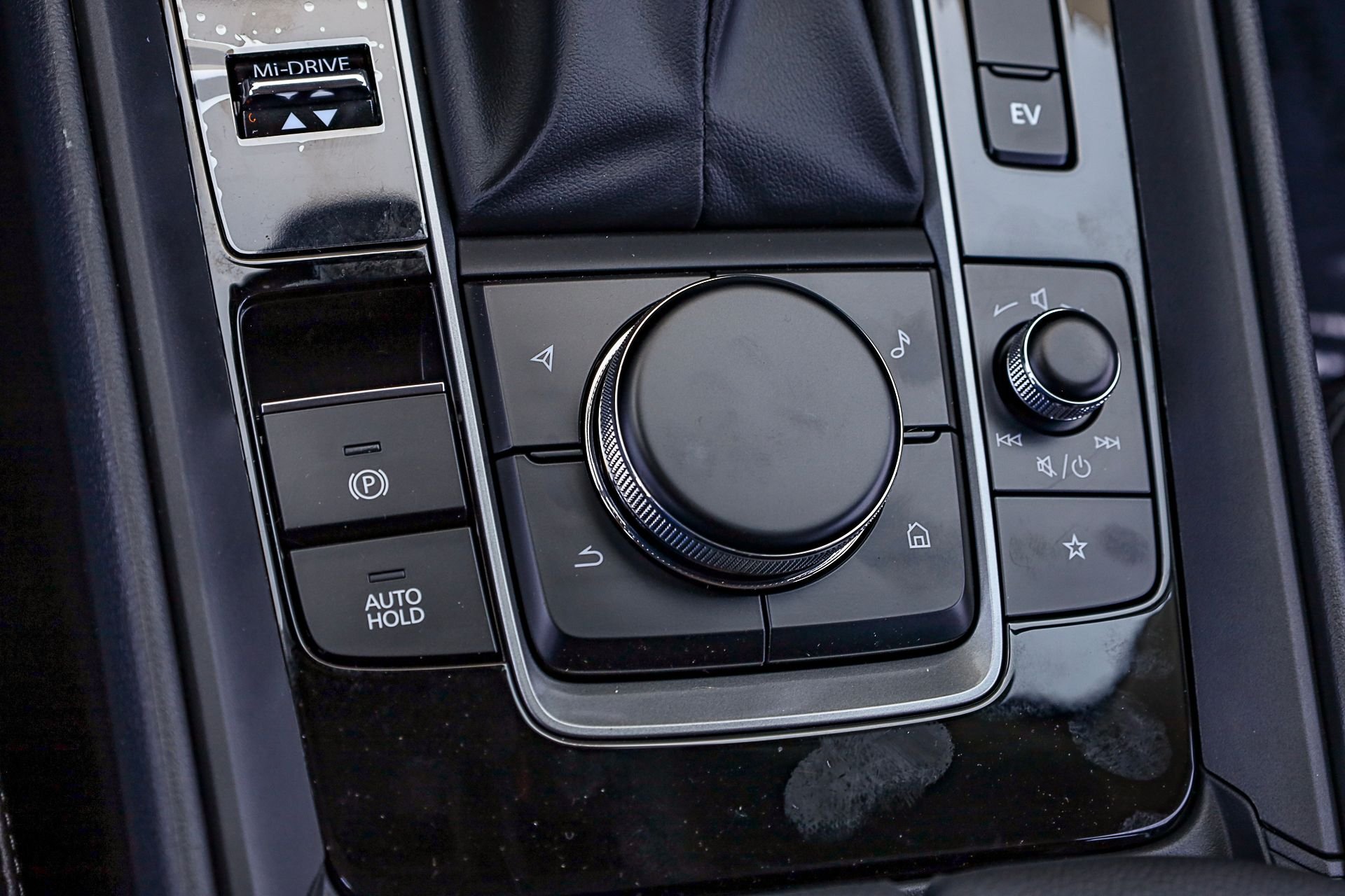 New 2026 Polymetal Gray Metallic Mazda Premium AWD image 19