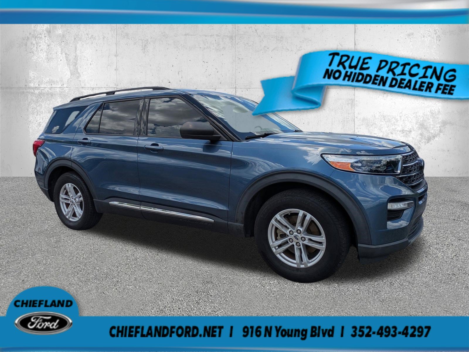 Used 2020  Ford XLT image 1