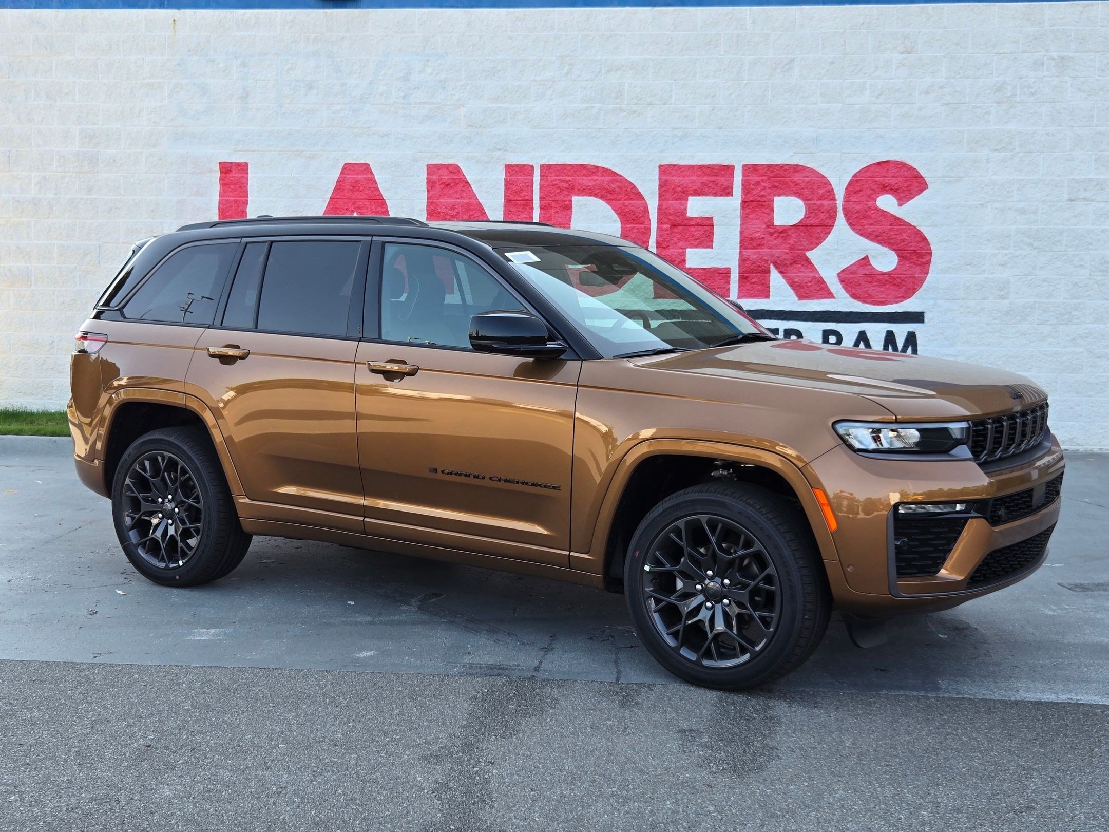 New 2026 Copper Shino Metallic Clear-Coat Exterior Paint Jeep Summit image 1