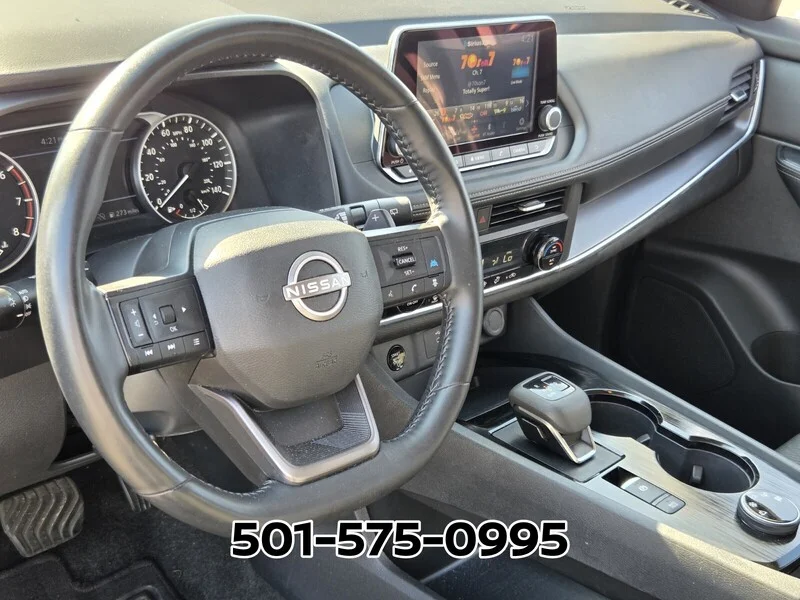 Used 2025 Gun Metallic NISSAN AWD SV image 9