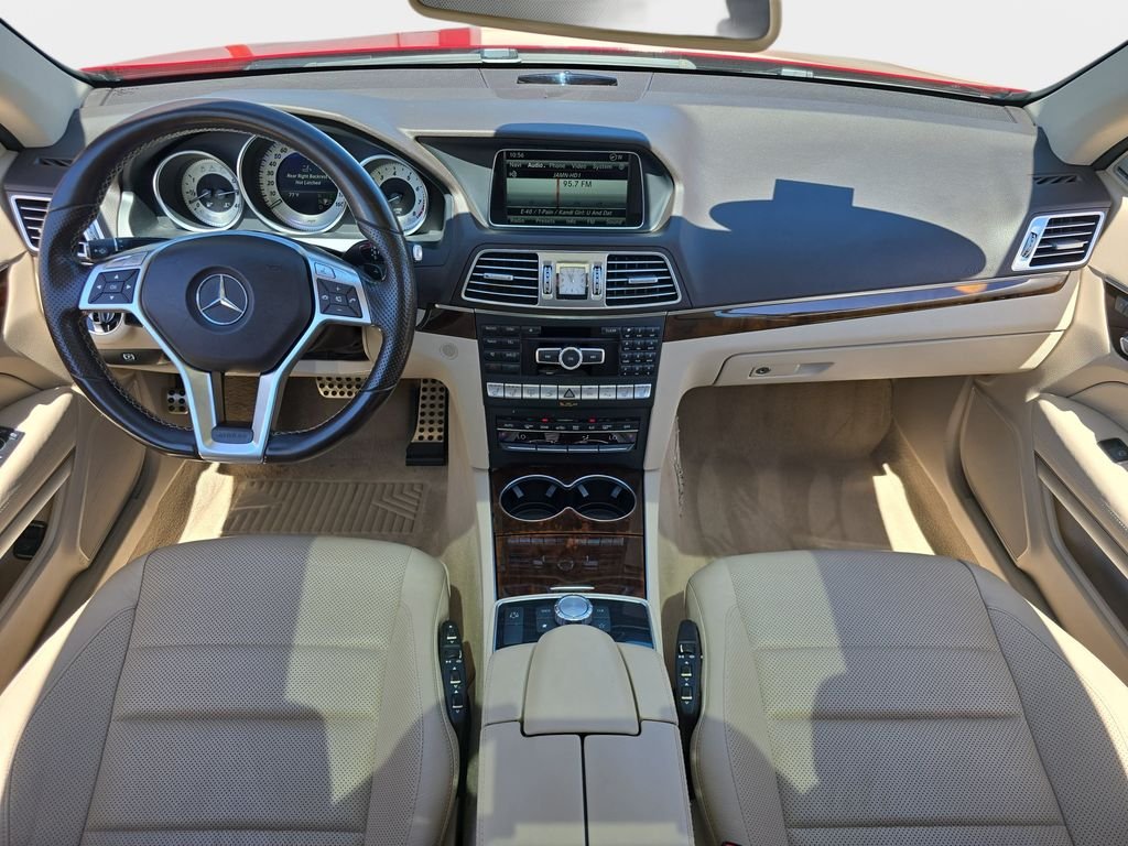 Used 2015 Red Mercedes-Benz E 400 image 10