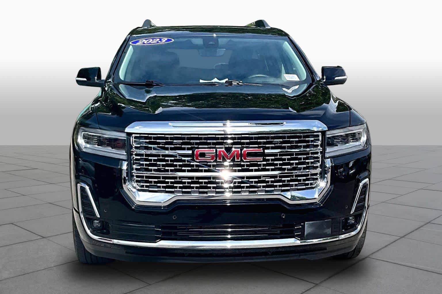 Used 2023 Ebony Twilight Metallic GMC Denali image 4