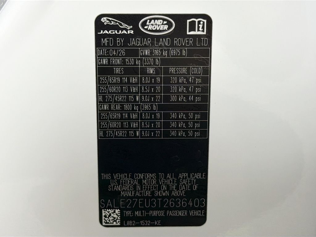 New 2026 Fuji White Land Rover X-Dynamic SE image 34