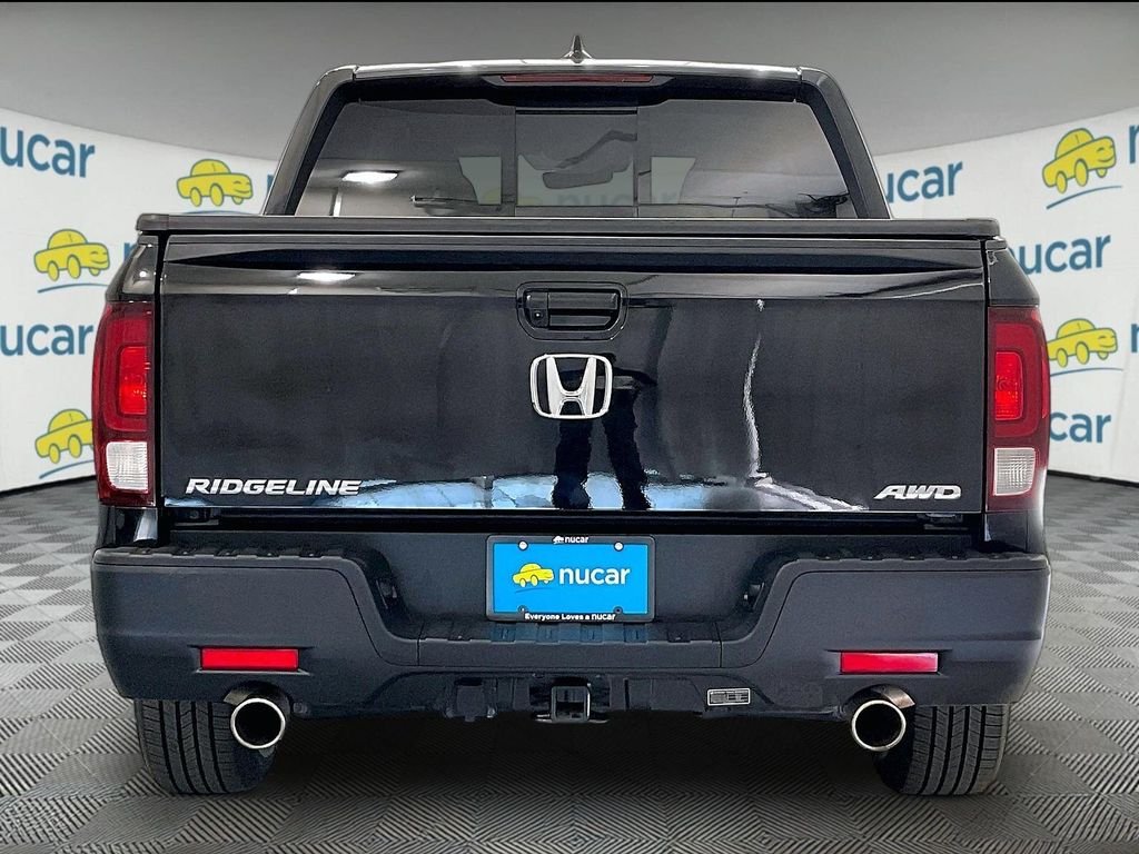 Used 2023 Black Honda RTL image 5