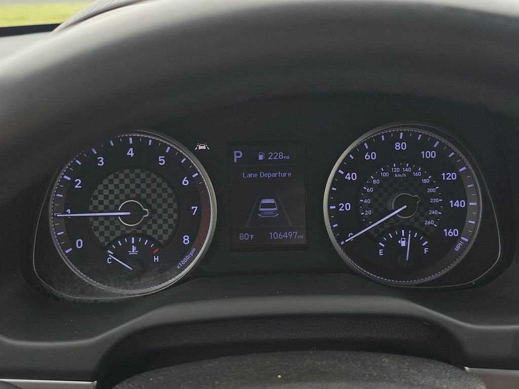 Used 2020 Silver Hyundai Value Edition image 25