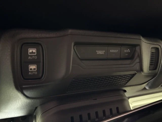 New 2026 Reign Exterior Paint Jeep Sahara image 21